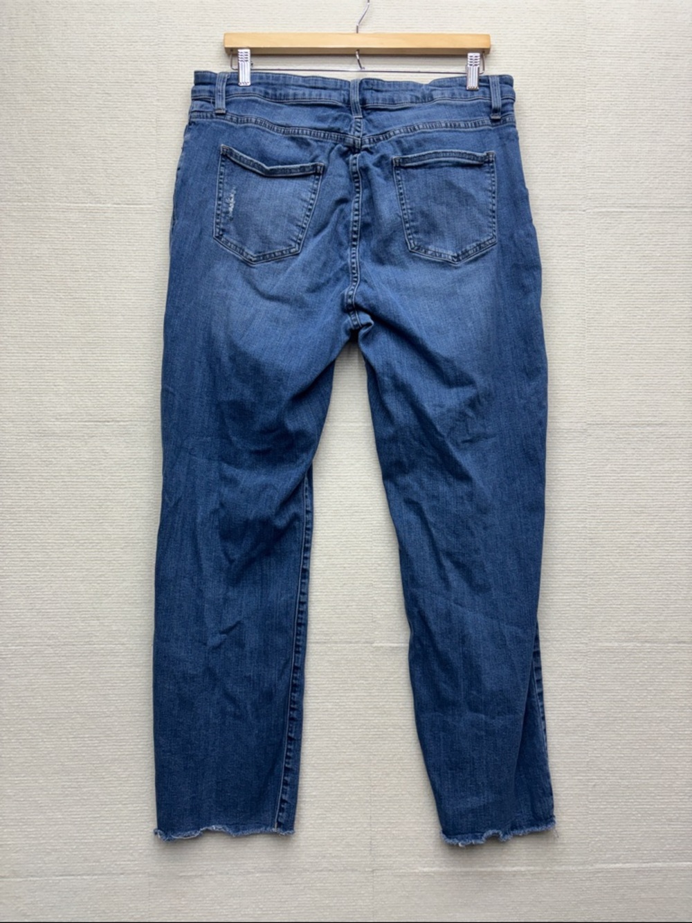 Pistols 16W Women’s Distressed Blue Jeans - Picture 4 of 6